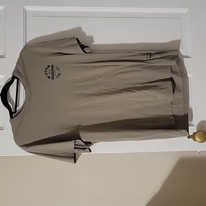 G-Star Raw Men's olive logo tshirt in size Large